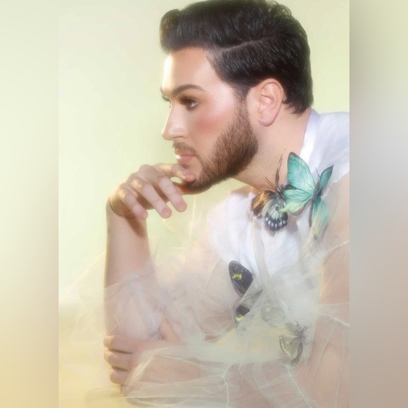 LUNAR BEAUTY | Moonshroom Highlighter Palette | Manny MUA - Picture 4 of 7